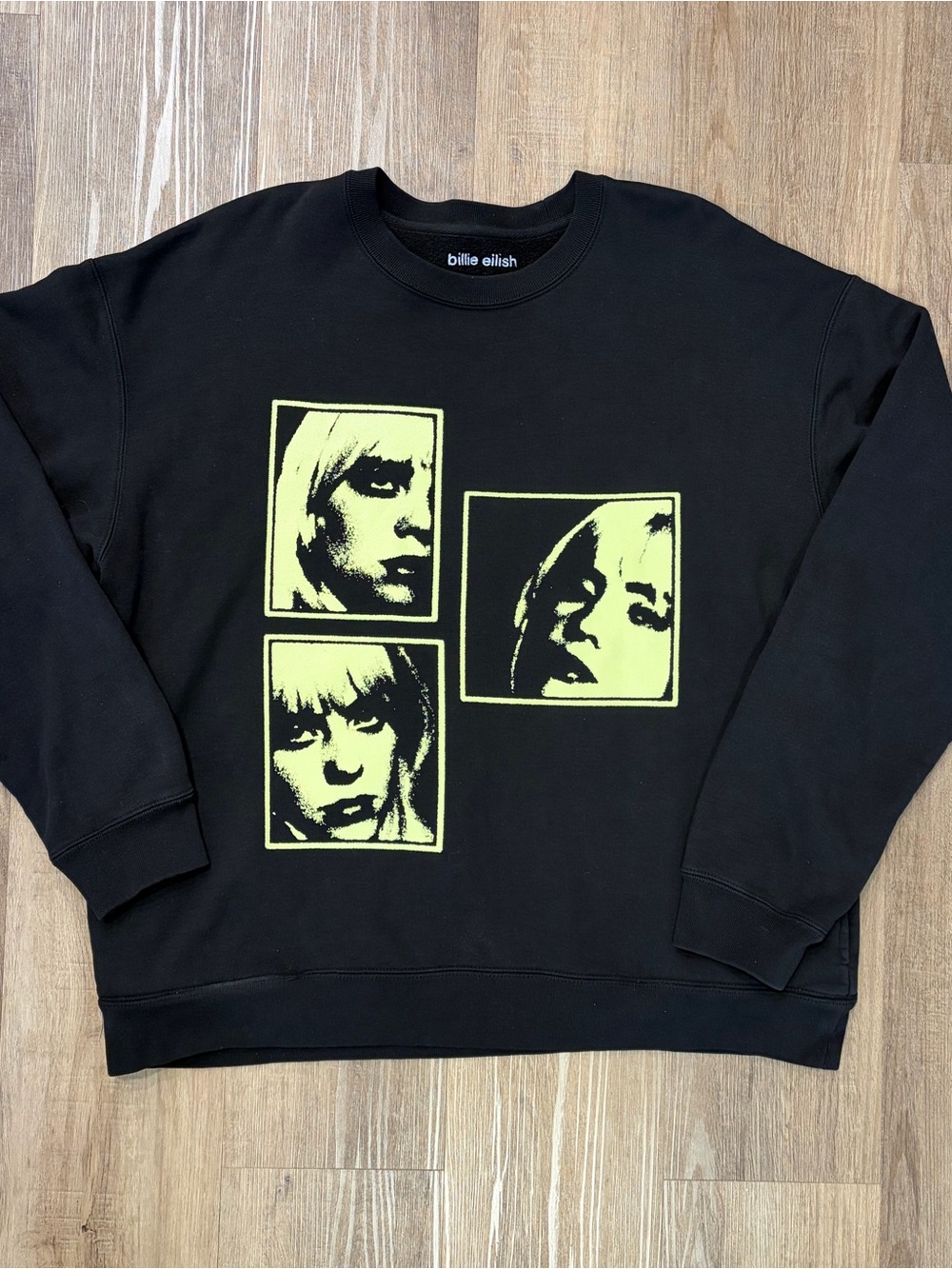 Billie Eilish 'Happier Than Ever' World Tour 2022 Sweatshirt Med Oversized Baggy